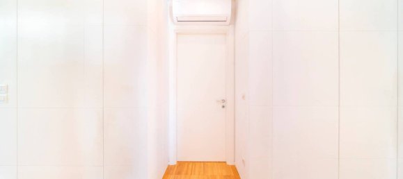 3 bedrooms Villa in Udine, Italy No. 83248 10