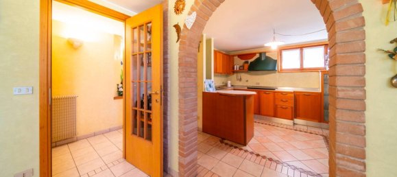 3 bedrooms Villa in Udine, Italy No. 83248 43