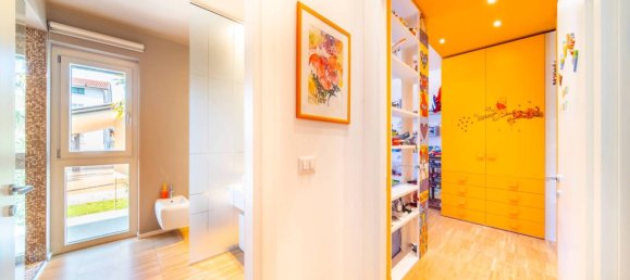 3 bedrooms Villa in Udine, Italy No. 83248 17