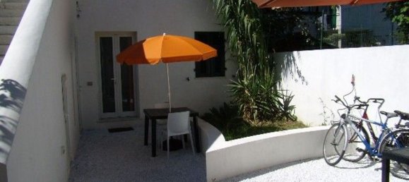 6 rooms Villa in Carrara, Italy No. 50413 18