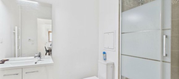 Apartamento de 2 dormitorios en Asnieres-sur-Seine, France No. 347114 11