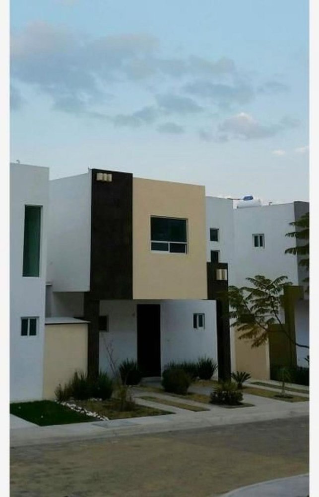 3 bedrooms House in Queretaro, Mexico No. 173403