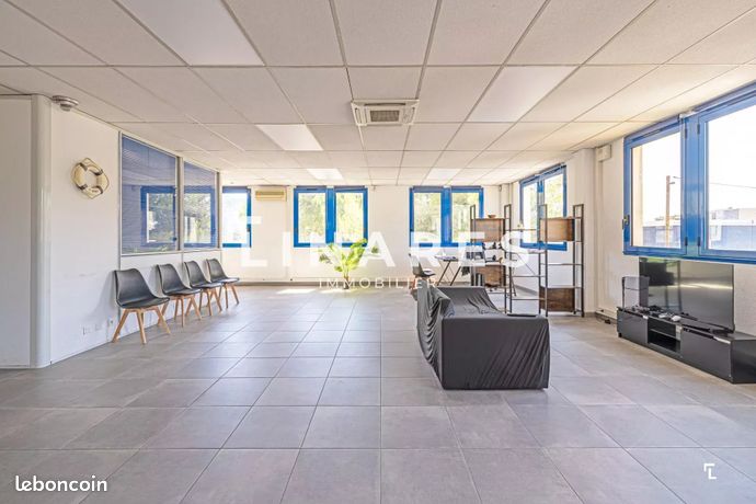 Gewerbliche Immobilie in Marseille, France 100m², Nr. 289649