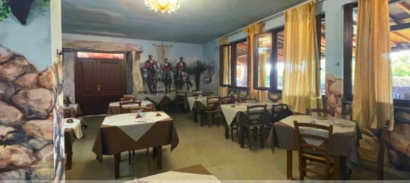 5 rooms Commercial property in Alghero, Italy No. 278212 4