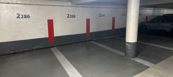 Parkplatz in Neuilly-sur-Seine, France 15m², Nr. 151712 2