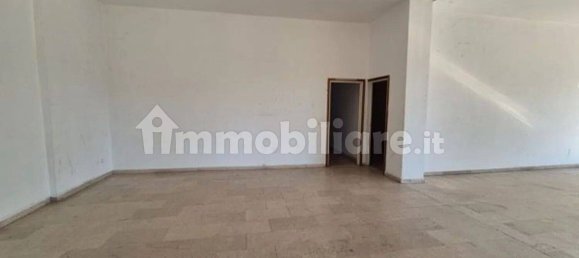 3 rooms Commercial property in Rovato, Italy No. 262566 4