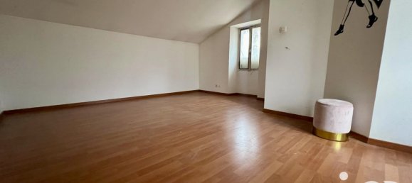 2 Schlafzimmer Haus in Vizille, France, Nr. 201533 15