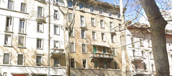 2 bedrooms Apartment in Milan, Italy No. 316906 10