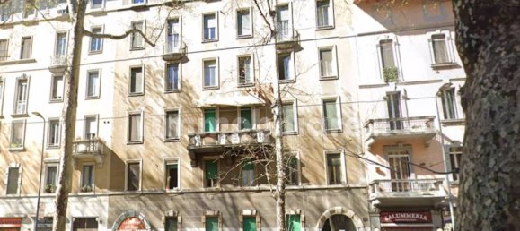 2 bedrooms Apartment in Milan, Italy No. 316906 15