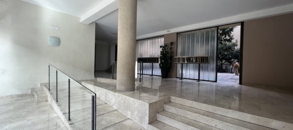 Apartamento de 4 divisões em Como, Italy N.º 335295 6