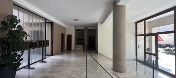 Apartamento de 4 divisões em Como, Italy N.º 335295 7
