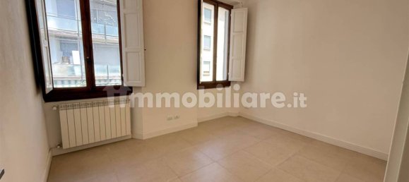 3 chambres Appartement à Florence, Italy No. 361825 15