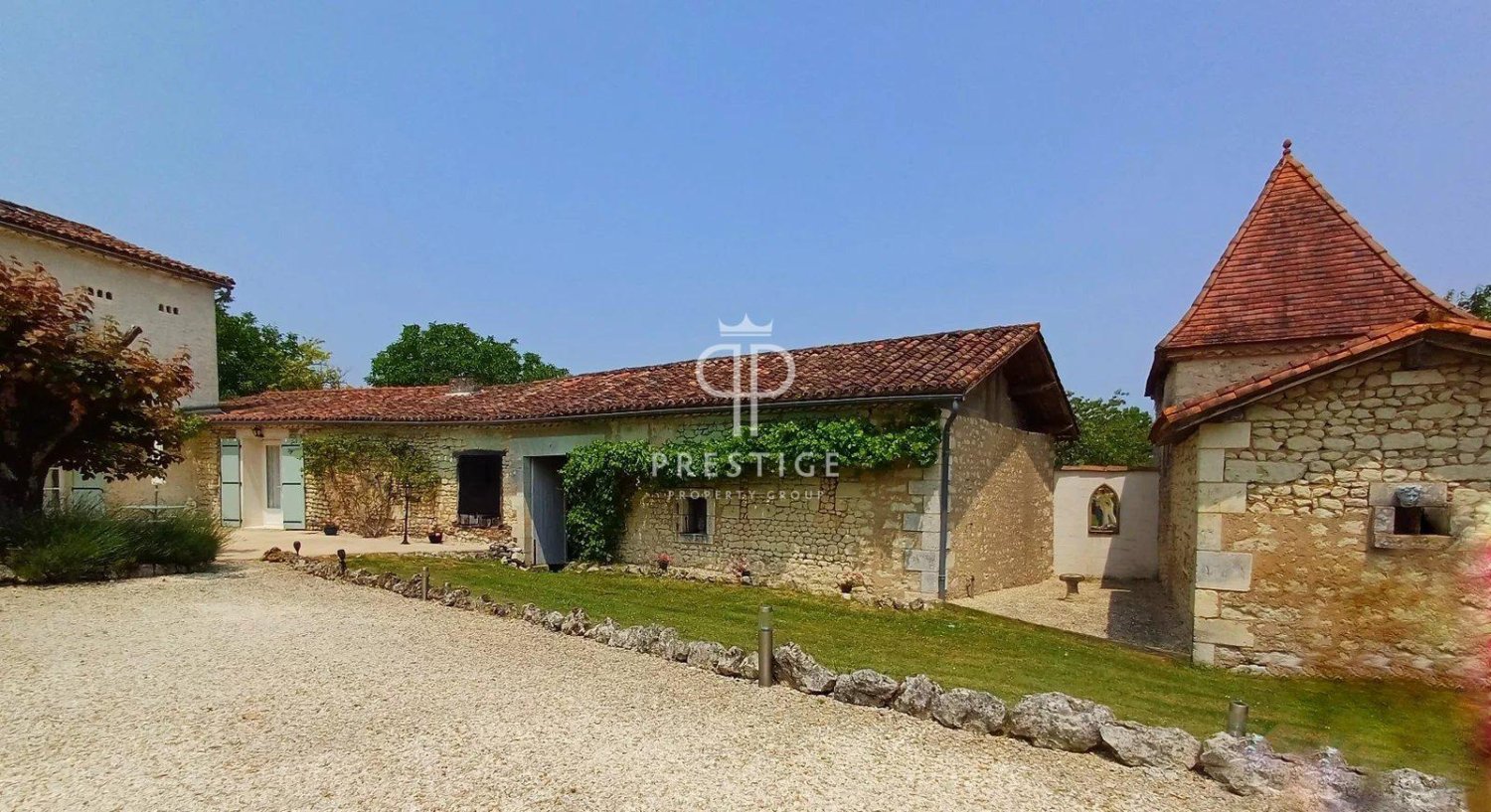 8 Schlafzimmer Schlösser in Charente, France, Nr. 347795