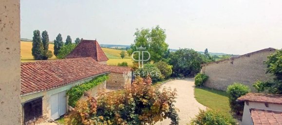 8 Schlafzimmer Schlösser in Charente, France, Nr. 347795 9