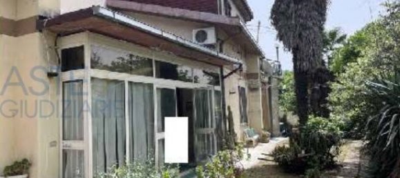 6 bedrooms Apartment in Subiaco, Italy No. 14300 8