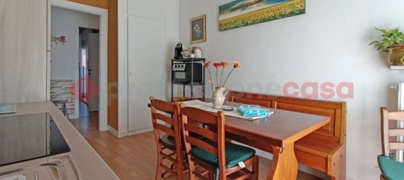 Квартира с 3 спальнями в Арона, Италия № 358272 8