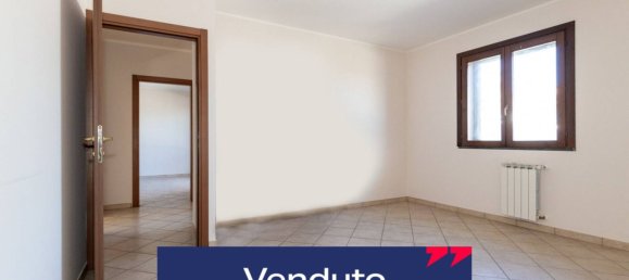 Villa T4 em Aci Catena, Italy N.º 48260 38