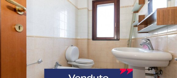 Villa T4 em Aci Catena, Italy N.º 48260 37