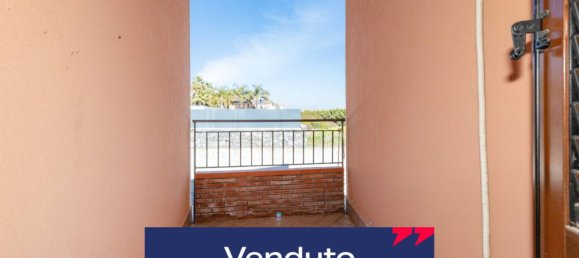 Villa T4 em Aci Catena, Italy N.º 48260 39