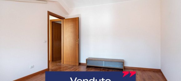 Villa T4 em Aci Catena, Italy N.º 48260 2