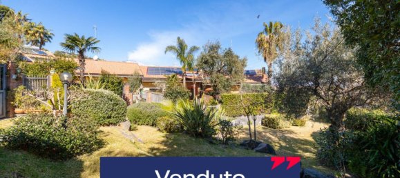 Villa T4 em Aci Catena, Italy N.º 48260 20