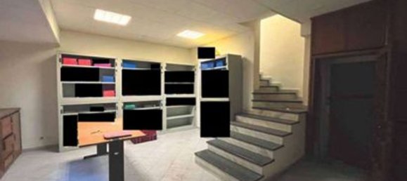 Bureau à Milan, Italy 82m² No. 248215 6