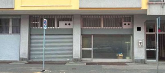 Bureau à Milan, Italy 82m² No. 248215 3