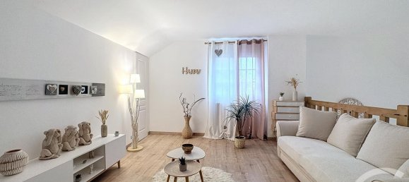 Villa de 4 dormitorios en Marcilly-en-Villette, France No. 52954 8