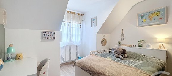 Villa de 4 dormitorios en Marcilly-en-Villette, France No. 52954 10