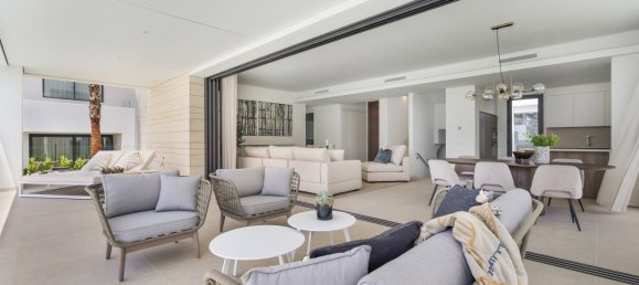 6 bedrooms Villa in Marbella, Spain No. 106181 17