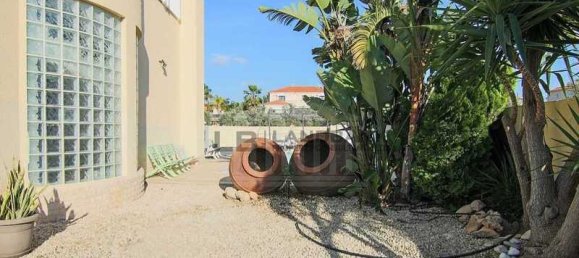 Casa de 4 dormitorios en Lakatamia, Cyprus No. 15045 6