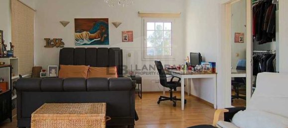 Casa de 4 dormitorios en Lakatamia, Cyprus No. 15045 9