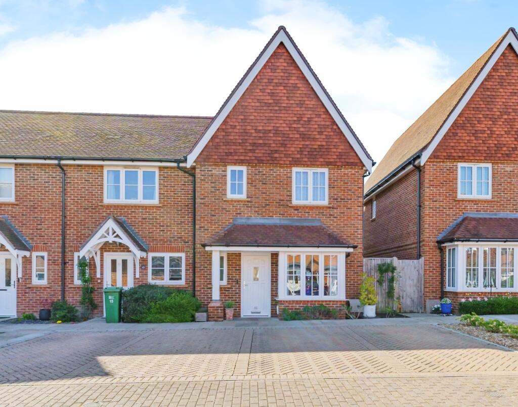 3 chambres Propriété commerciale à Horsham, United Kingdom No. 10876