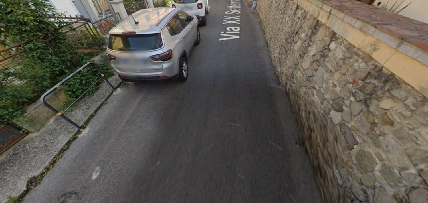 Armazém em Vaiano, Italy 1300 m² N.º 341229