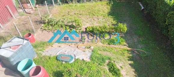 7 rooms House in Roccafluvione, Italy No. 140006 7