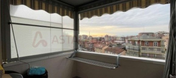 4 bedrooms Apartment in Turin, Italy No. 381560 16