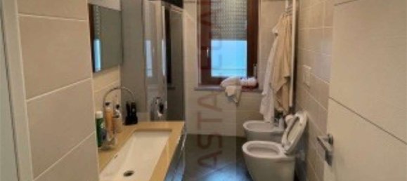 4 bedrooms Apartment in Turin, Italy No. 381560 14