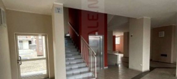 4 bedrooms Apartment in Turin, Italy No. 381560 6