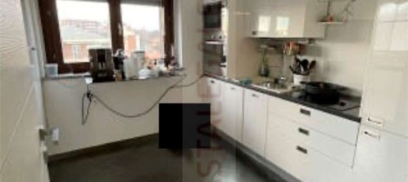 4 bedrooms Apartment in Turin, Italy No. 381560 23