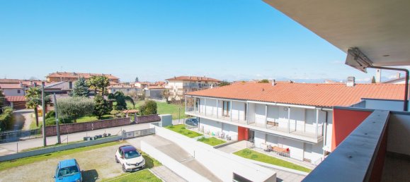 2غرفة منزل ذو طابقين في Udine, Italy رقم 18181 31