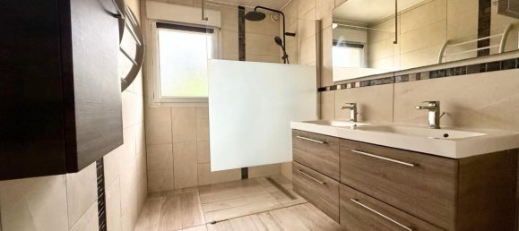 Дом с 4 спальнями в Донлу, Франция № 331967 5