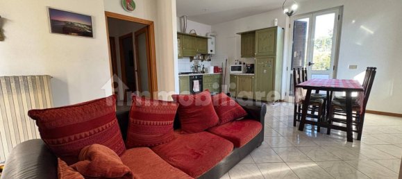 2 bedrooms Apartment in Arezzo, Italy No. 290916 2