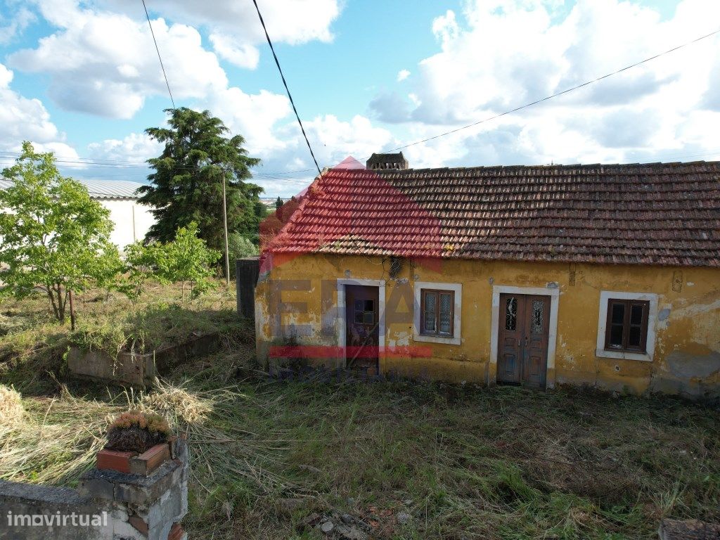 1 bedroom House in Bombarral, Portugal No. 306795