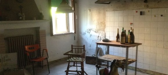 4 bedrooms House in Adria, Italy No. 225408 8