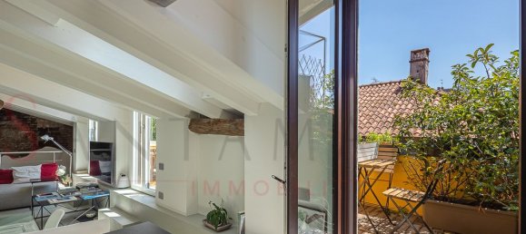 Apartamento de 2 dormitorios en Milan, Italy No. 358871 5