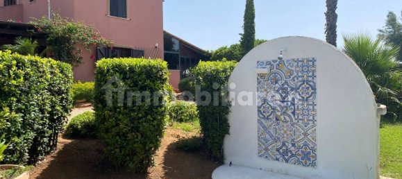 3 Schlafzimmer Villa in Castelvetrano, Italy, Nr. 272916 3