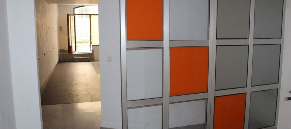 139m² Commercial property in Salamanca, Spain No. 63066 5