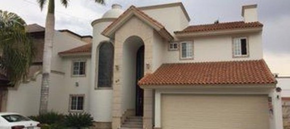 3 bedrooms House in Playa Vicente, Mexico No. 153804 2