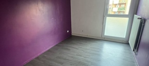Apartamento de 4 habitaciónes en Creutzwald, France No. 44821 7