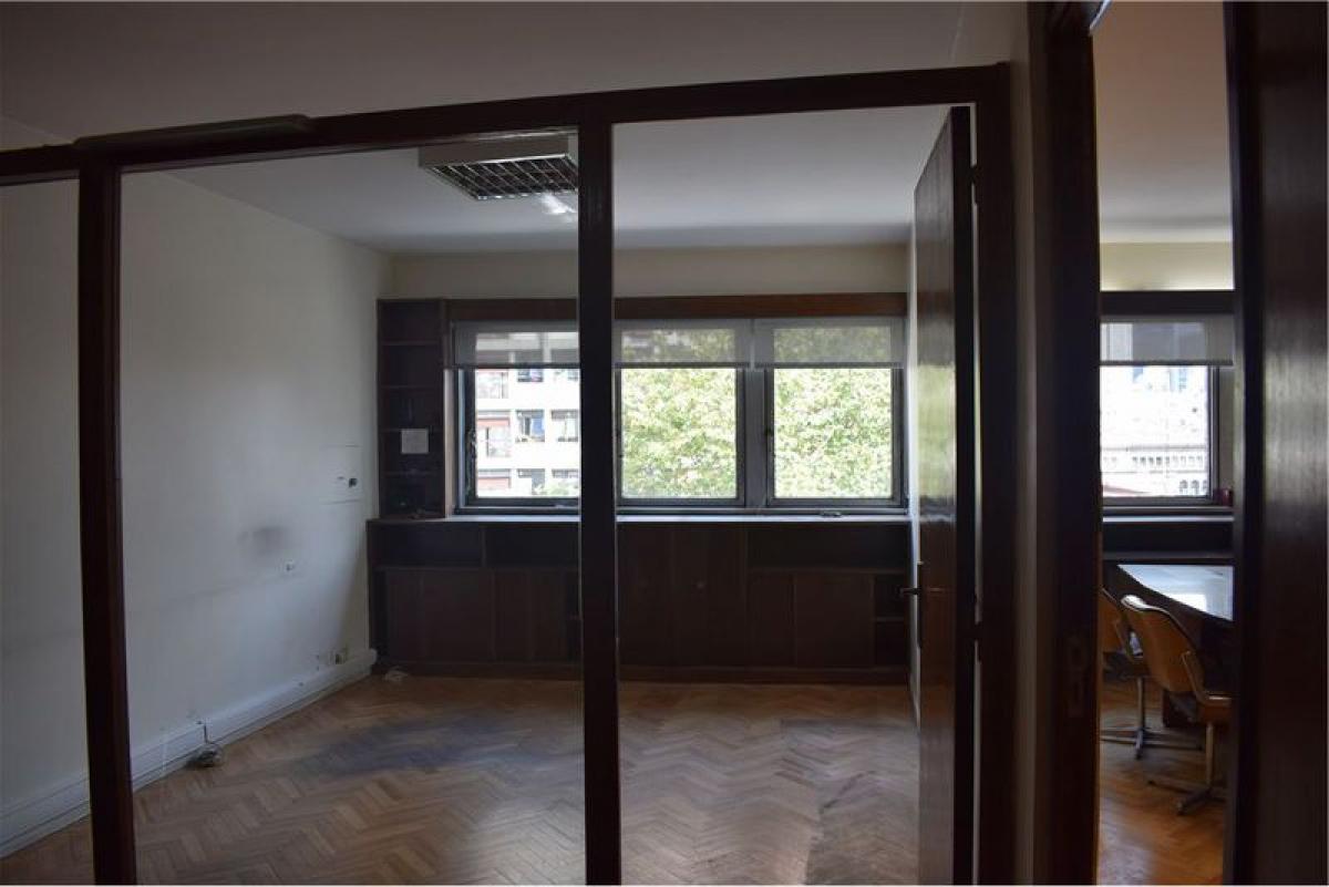 Büro in Buenos Aires, Argentina 60m², Nr. 109942